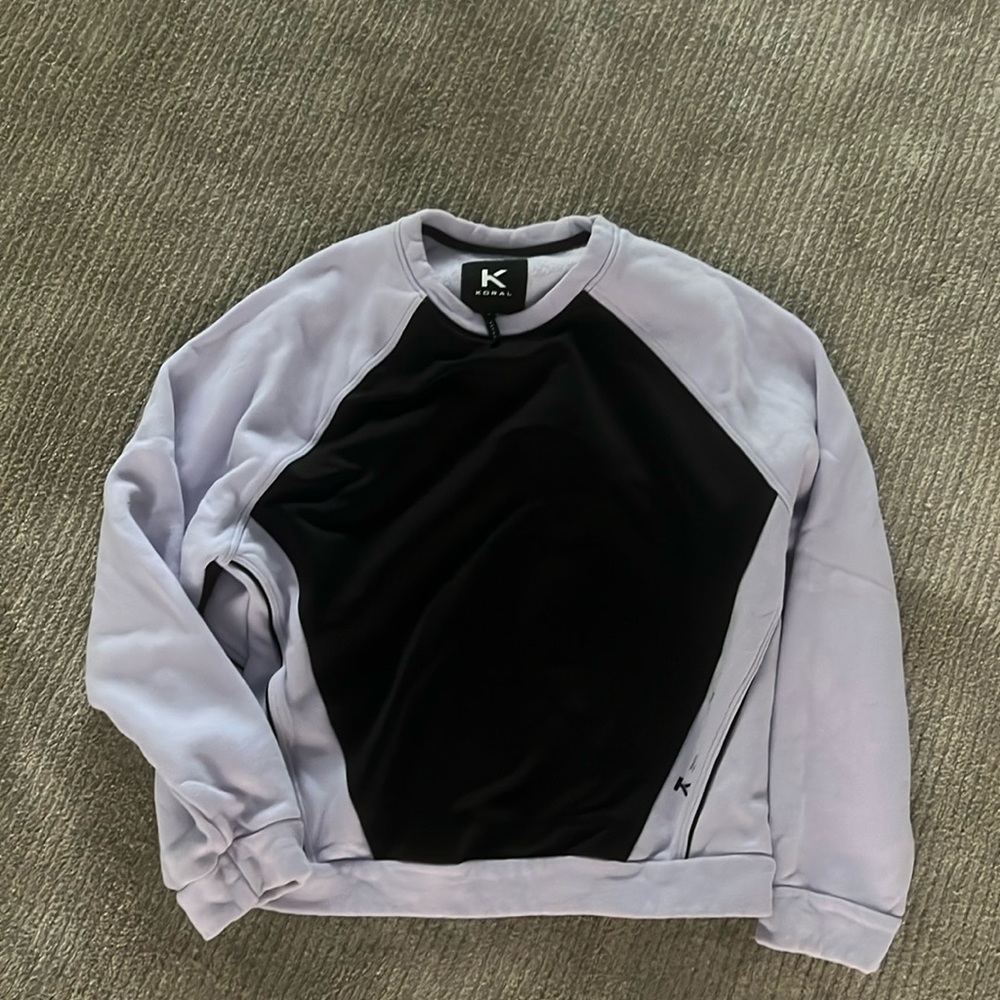 Koral sweatshirt. Small